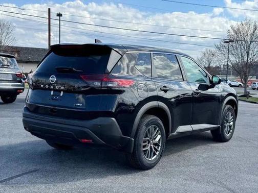2021 Nissan Rogue S