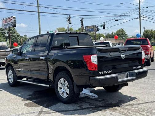 2018 Nissan Titan SV