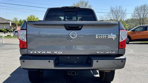 Gray 2018 Nissan Titan XD SV