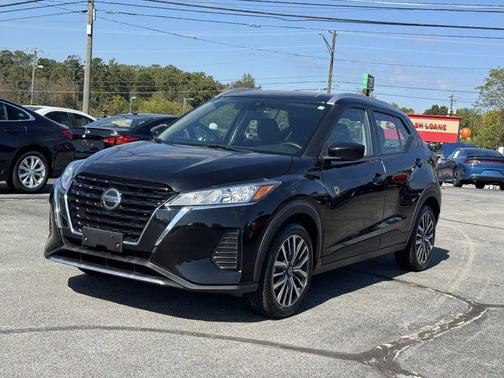 2021 Nissan Kicks SV