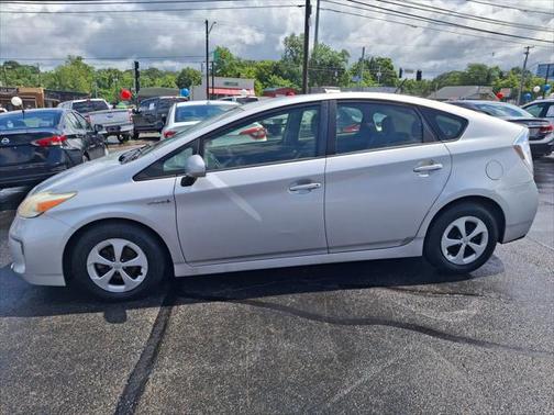 2013 Toyota Prius 2