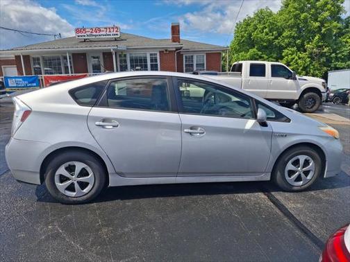2013 Toyota Prius 2