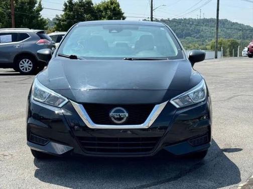 2020 Nissan Versa 1.6 S