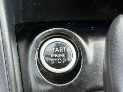 2020 Nissan Versa 1.6 S