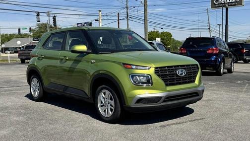2022 Hyundai VENUE SE