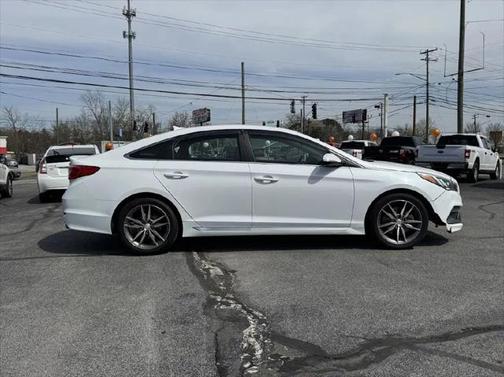 2017 Hyundai SONATA Sport 2.0T