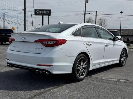 2017 Hyundai SONATA Sport 2.0T