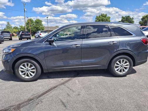 2020 Kia Sorento S