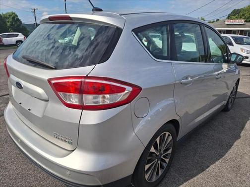 2017 Ford C-Max Hybrid Titanium
