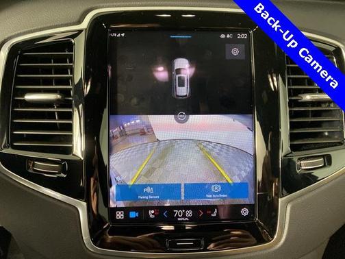 2024 Volvo XC90 B6 Ultimate Bright Theme 7-Seater