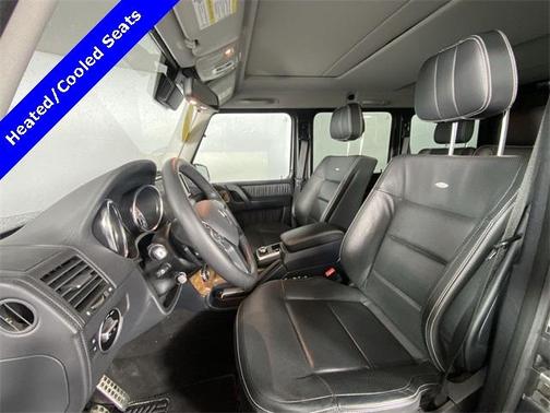 Photo 4 of 31 of 2014 Mercedes-Benz G-Class G 550