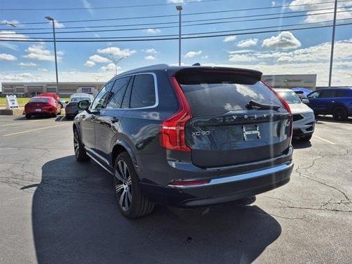 2023 Volvo XC90 B6 Ultimate 7-Seater