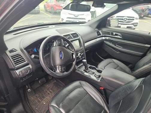2019 Ford Explorer Sport
