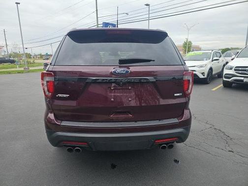 2019 Ford Explorer Sport