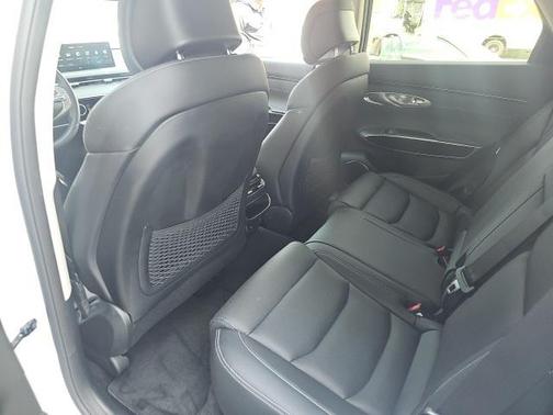 2025 Genesis GV70 2.5T AWD