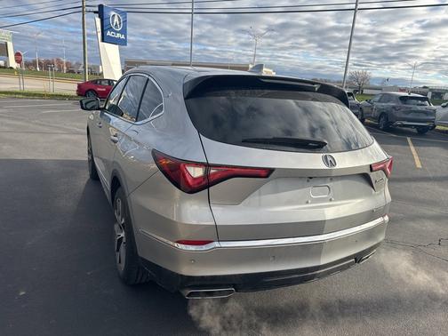 2022 Acura MDX 