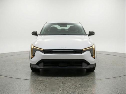 Snow White Pearl 2025 Kia K4 LXS