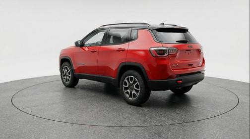 Red Hot Pearlcoat 2025 Jeep Compass Trailhawk