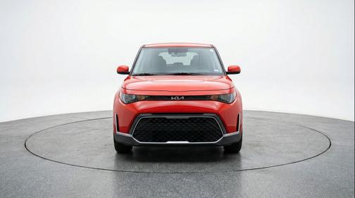 Inferno Red 2025 Kia Soul LX