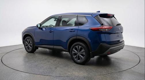 Deep Ocean Blue Pearl 2025 Nissan Rogue SV