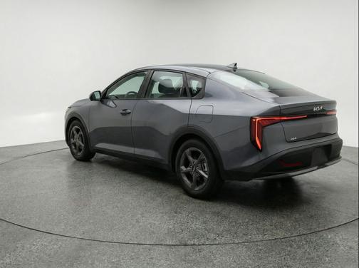 Interstellar Gray 2025 Kia K4 LXS