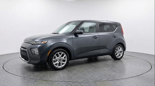 Gravity Gray 2025 Kia Soul LX