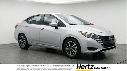 Brilliant Silver Metallic 2025 Nissan Versa 1.6 SV