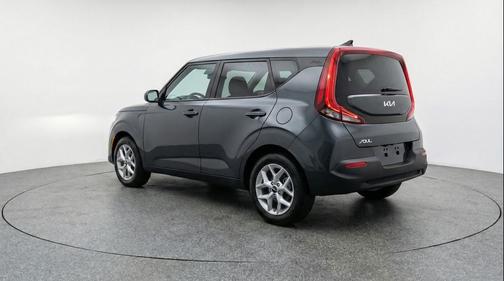 Gravity Gray 2025 Kia Soul LX