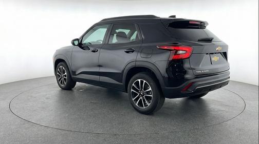 Mosaic Black Metallic 2025 Chevrolet Trailblazer LT