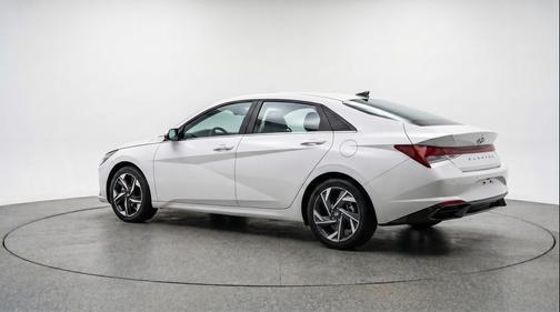 Serenity White 2025 Hyundai ELANTRA SEL