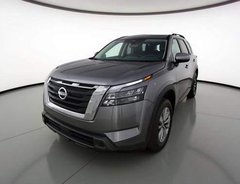Gun Metallic 2025 Nissan Pathfinder SV FWD
