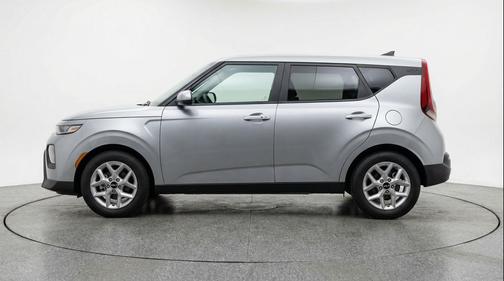 Steel Gray 2025 Kia Soul LX