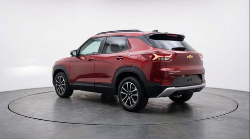 Red 2025 Chevrolet Trailblazer LT