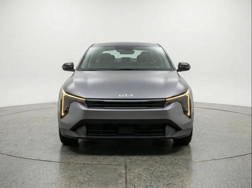 Morning Haze 2025 Kia K4 LXS