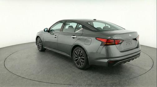 Gun Metallic 2025 Nissan Altima SV FWD
