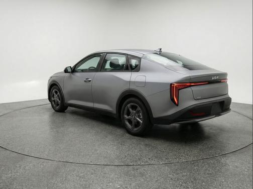 Morning Haze 2025 Kia K4 LXS