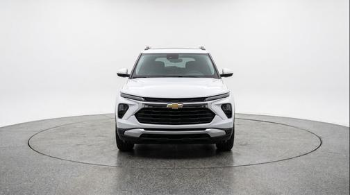 Summit White 2025 Chevrolet Trailblazer LT