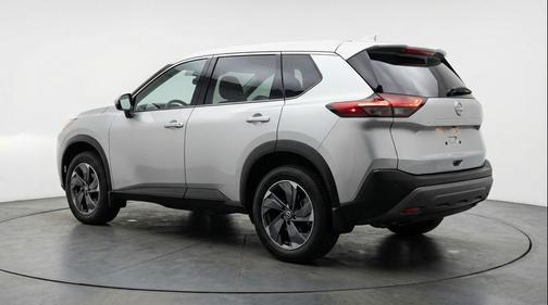 Brilliant Silver Metallic 2025 Nissan Rogue SV