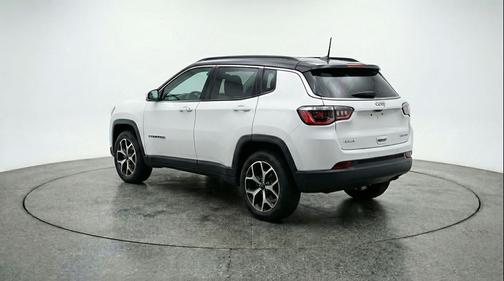 Bright White Clearcoat 2025 Jeep Compass Limited