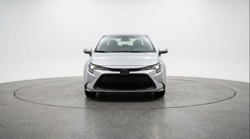 Classic Silver Metallic 2025 Toyota Corolla LE