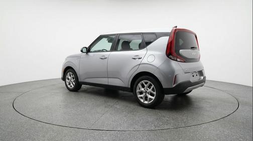 Steel Gray 2025 Kia Soul LX