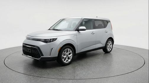 Steel Gray 2025 Kia Soul LX