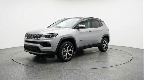 Silver Zynith Metallic Clearcoat 2025 Jeep Compass Limited