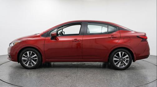 Scarlet Ember Tintcoat 2025 Nissan Versa 1.6 SV