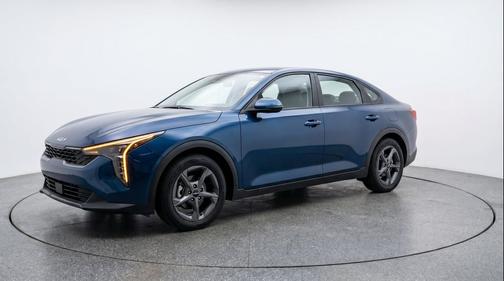 Deep Sea Blue 2026 Kia K4 LXS