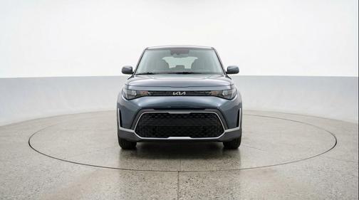 Gravity Gray 2025 Kia Soul LX