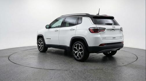 Bright White Clearcoat 2025 Jeep Compass Limited