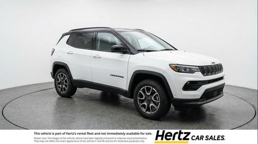 Bright White Clearcoat 2025 Jeep Compass Trailhawk