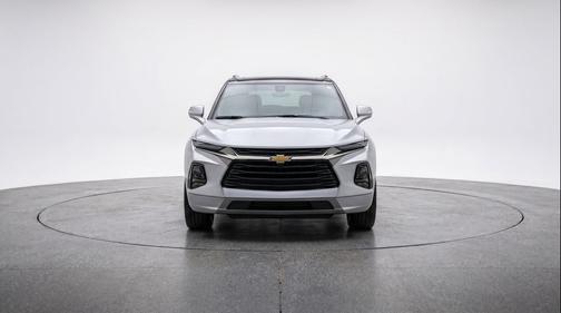 Sterling Gray Metallic 2025 Chevrolet Blazer 2LT