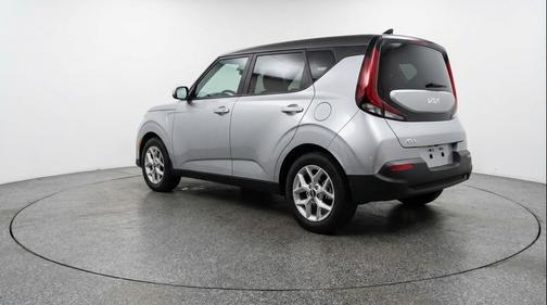 Steel Gray 2025 Kia Soul LX